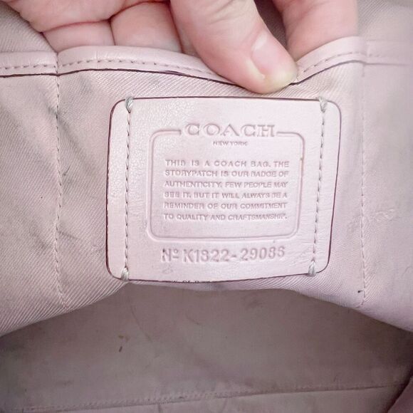 Coach Turnlock Tote In Blossom Light Pink Leather Tote Balletcore Coquette - Picture 5 of 12